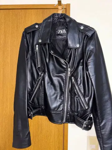 ZARA 블랙 라이더 자켓