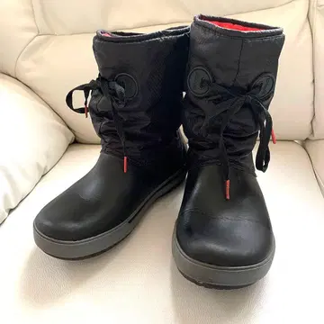 CROCS 크록밴드 레이스 부츠 W7 블랙