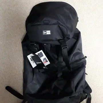 택 포함 Rucksack 35L 블랙