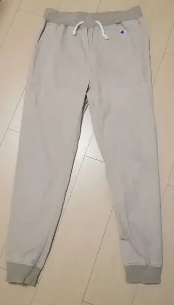 Champion 베이지 코튼 팬츠