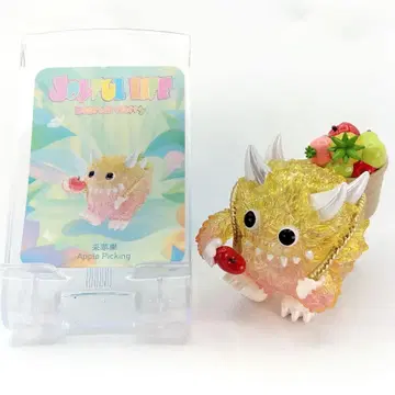 POP MART JOYFUL LIFE Apple picking 피규어