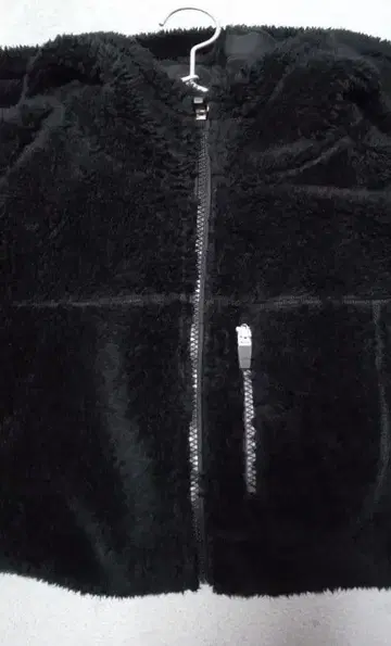 유니클로 방풍 플리스 코트 블랙 UNIQLO