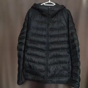 UNIQLO 울트라 라이트 다운 심리스 후드티 XL