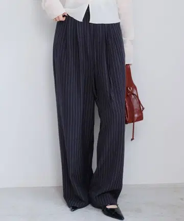 kastane 핀스트라이프 슬랙스 네이비 스트라이프1 (전인류 팬츠)