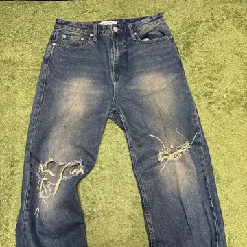 데미지 가공 다크 블루 데님