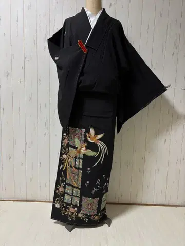 미사용 유젠 쇼소인 봉황 패턴 고급 블랙 전통 예복 기모노 m4378
