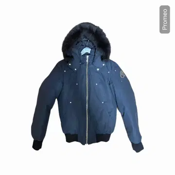 Moose Knuckles 후드 부착 다운 자켓