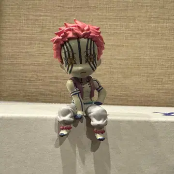 앉은 귀멸의 칼날 아카자