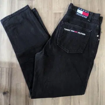 TOMMY HILFIGER 블랙 데님 팬츠