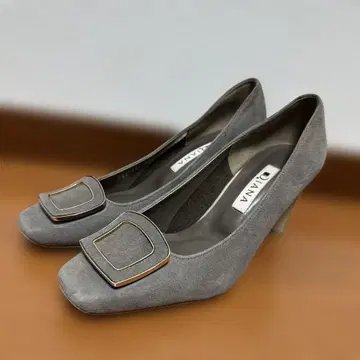 DIANA 다이애나 펌프스 그레이 스웨이드 22cm 새상품급