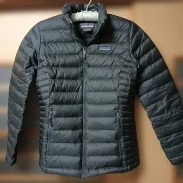 11/28까지 판매 patagonia 블랙 다운 자켓
