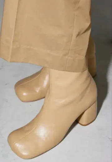 스퀘어 숏부츠 베이지