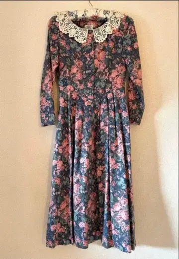 레어 로라 애슐리 레이스 옷깃 꽃무늬 원피스 드레스