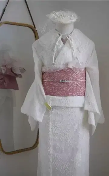 화이트 레이스 코몬 기모노 이로무지