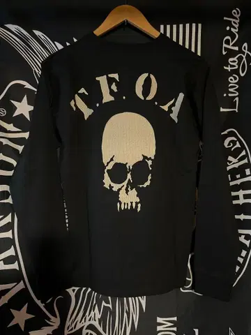 새상품 CROWS 클로즈 WORST 와스트 빅 자수 임팩트 발군 M