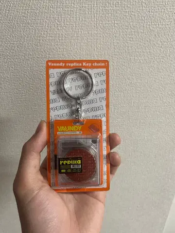 Vaundy replica 키링