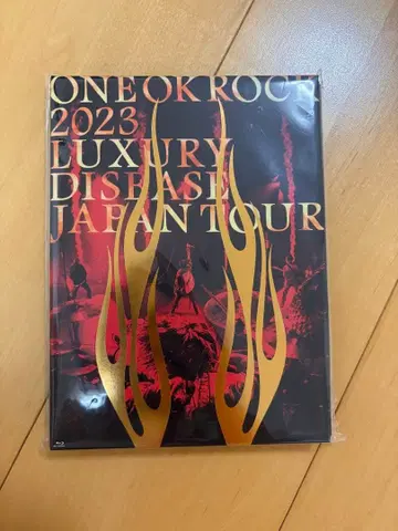 ONE OK ROCK LUXURYDISEASE 라이브Blu-ray 새상품