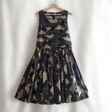 일본풍 패턴 Orseille 기하학 패턴 슬리브리스 롱 원피스