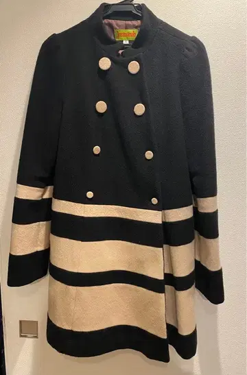 호코모모라 레트로 울 바이컬러 코트 시빌라