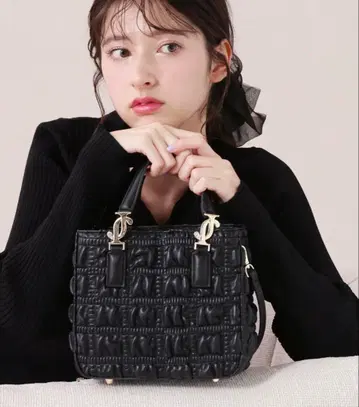 JILL by JILLSTUART 크로스 J 핸들 백