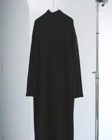 anuke 앙누크 코쿤 니트 원피스