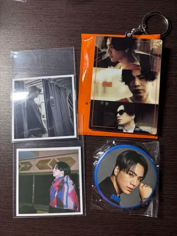 토사카 히로오미 아크릴 키링 포토 카드 캔뱃지