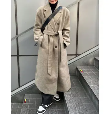 [ 새상품 ] 허리 마크 롱 코트