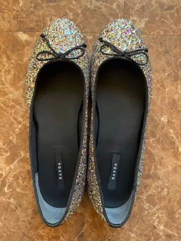 RANDA 란다 스팽글 발레 슈즈 25.5cm