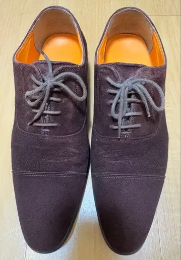 다크 브라운 스웨이드 드레스 슈즈