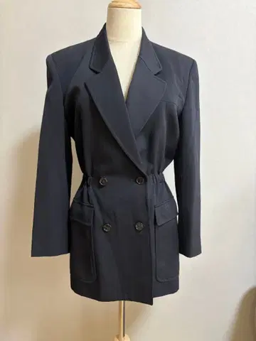 미사용 ASSEMBLE 테일러드 자켓 플럼 네이비 울