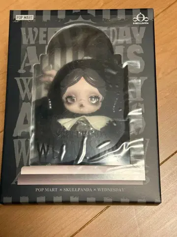 POP MART x SKULLPANDA WEDNESDAY 미국 한정판