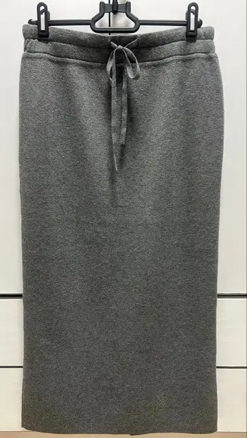 JOURNALSTANDARD relume 풀니들 I라인 니트 스커트