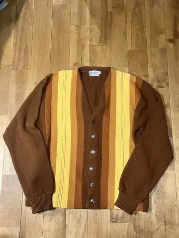 60년대~70년대 빈티지 아크릴 가디건