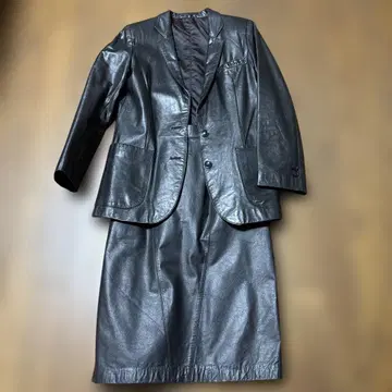 블랙 가죽 자켓 스커트 세트