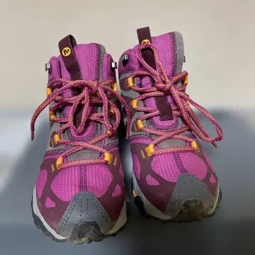 Merrell 트레킹 슈즈 핑크