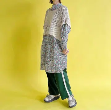 빔즈 보이 BEAMSBOY 숏 스퀘어 넥 베스트 크로 셰 뜨개질