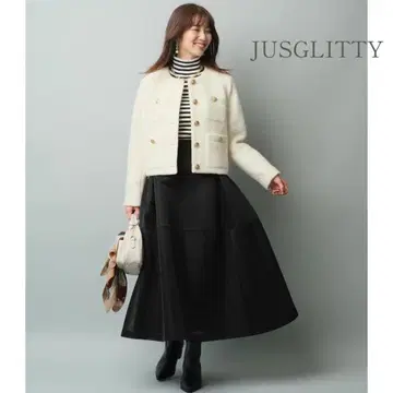 새상품급 JUSGLITTY 저스길리티 새틴 형태 스커트 블랙