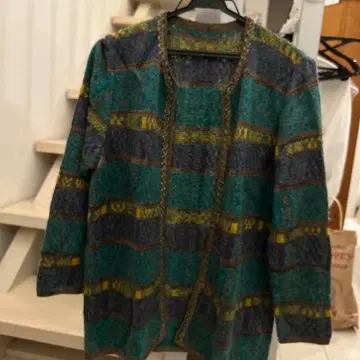 니트 가디건 청록색 보라색 스트라이프, 보더는 실크 실 사용