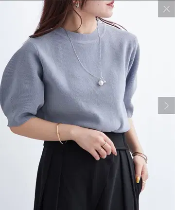 NICE CLAUP 소매 볼륨 니트 블루 색스