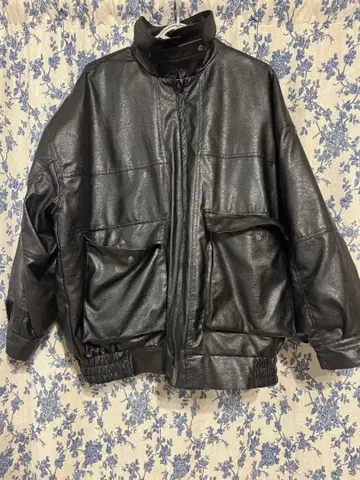 블랙 가죽 자켓 아우터