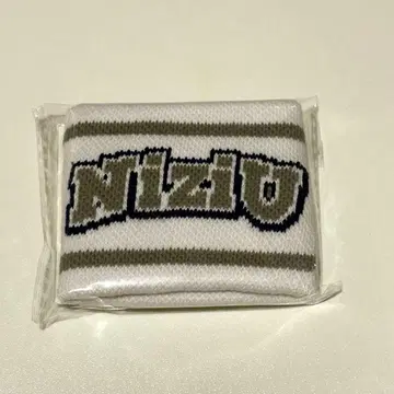 niziu 아야카 리스트 밴드