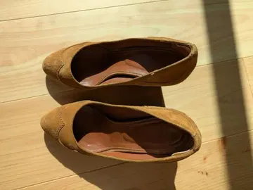 세르지오로시 브라운 스웨이드 삼각형 웨지힐 펌프스