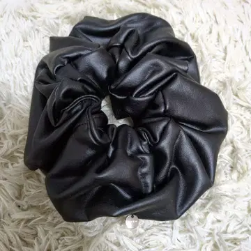 MARW 블랙 스크런치 오리지널 파우치 포함