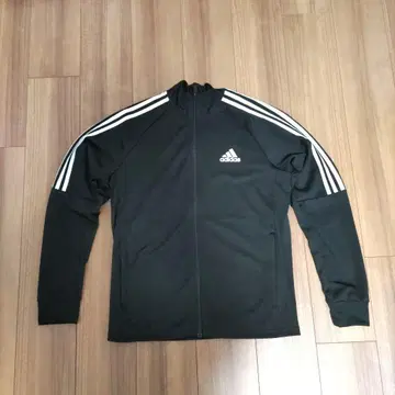 adidas 블랙 저지 L 사이즈