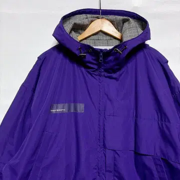 Tightbooth MOUNTAIN PARKA TBPR 마운틴 파카