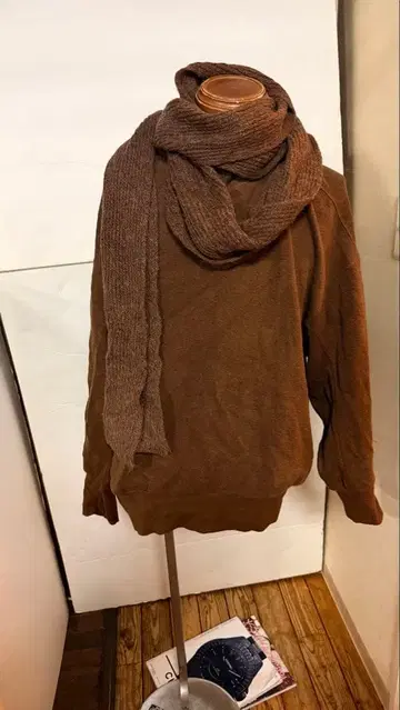 Dukkaha 스톨 포함 트레이닝복 사이즈 2 새상품급