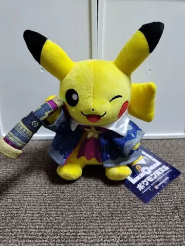[택 포함 새상품] 포켓몬 천문대 한정판 피카츄 봉제 인형 별하늘 피카츄