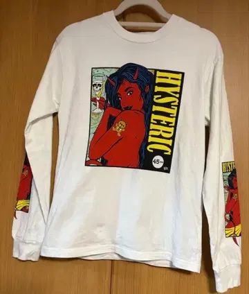 최종 가격 인하 HYSTERICGLAMOUR 긴팔 티셔츠 XS