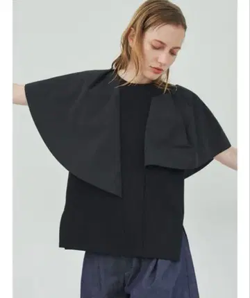 ELENDEEK 플레어 슬리브 티셔츠