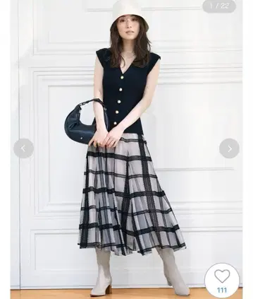 Sustainable 플로키 샤샤 스커트